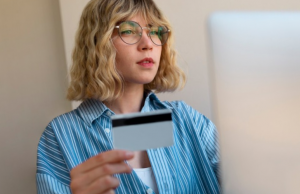 Boost Your Credit Score with the Best Credit Cards for Authorized Users this 2023